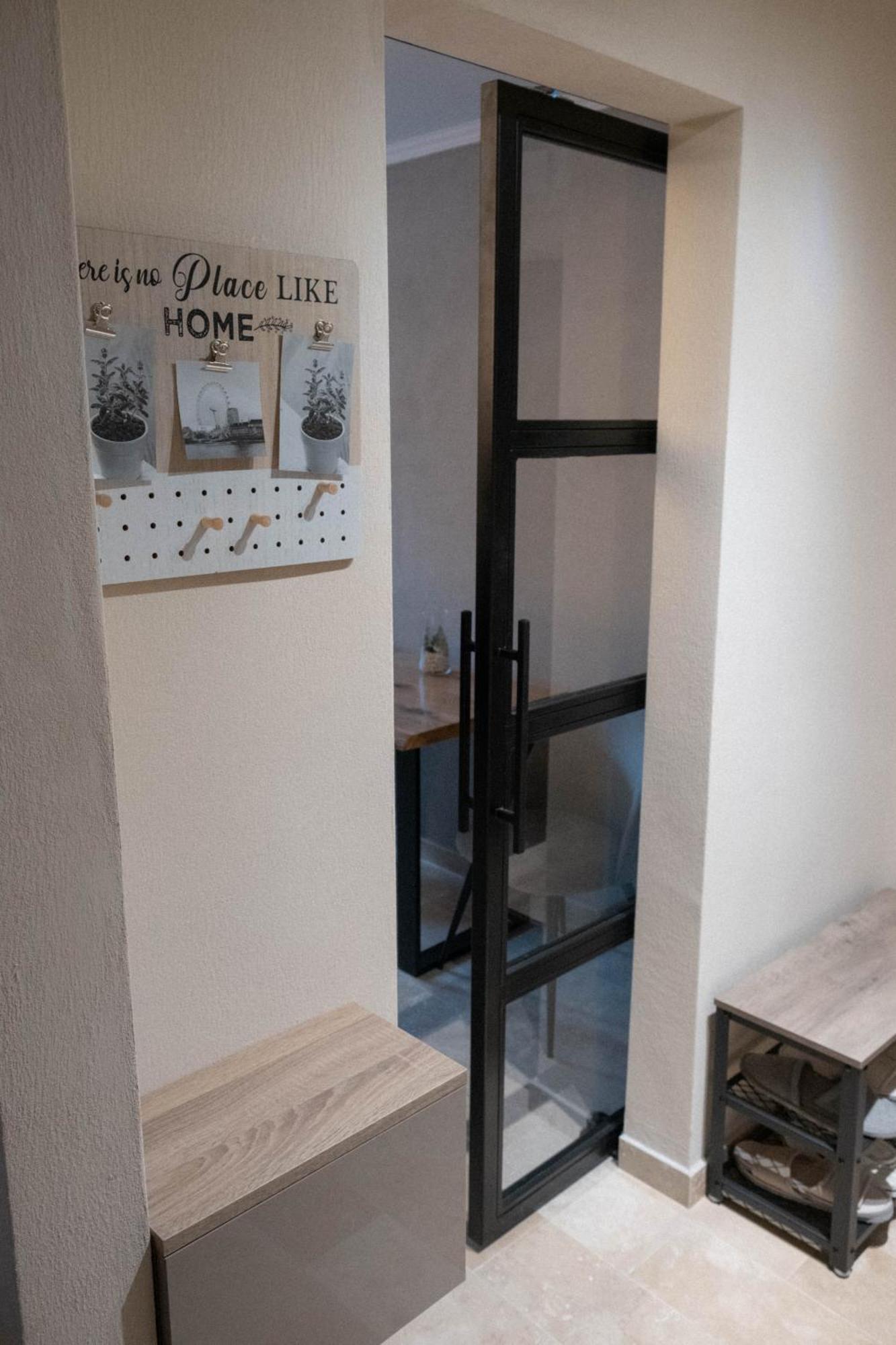 Cosy 2 Rooms Apartment In The Center Of The City Βουκουρέστι Εξωτερικό φωτογραφία